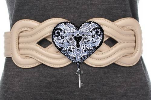 Набір для вишивання бісером прикраси на натуральному художньому холсті Ключ до серця, Абрис Арт AD-009 фото 3