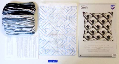 Набір для вишивання подушки Long Stitch Чорне і біле Vervaco PN-0148243 фото 2