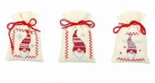 Набор мешочков Christmas gnomes (Рождественские гномы), набор для вышивания крестом, Vervaco, PN-0155951