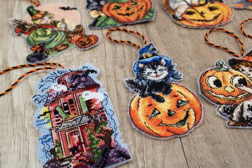 Набір для вишивки хрестиком Halloween Toys Kit of 8 pieces Letistitch L8008 фото 2